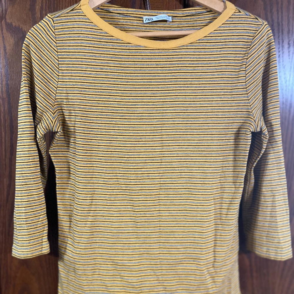 Zara mustard stripe top size M